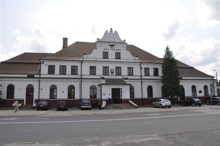Biała Podlaska Budynek stacji kolejowej. Atrakcje turystyczne Białej