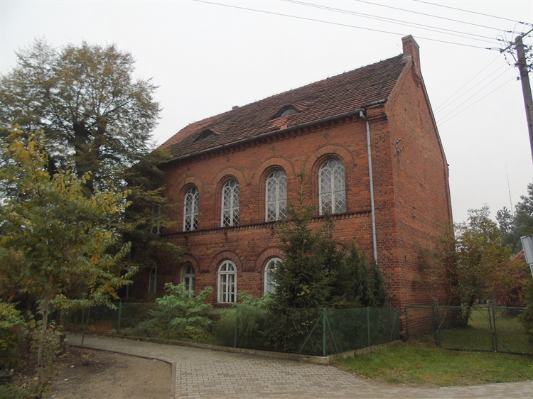 Kaszczor Dawny zbór i szkoła ewangelicka z 1867 r.. Atrakcje