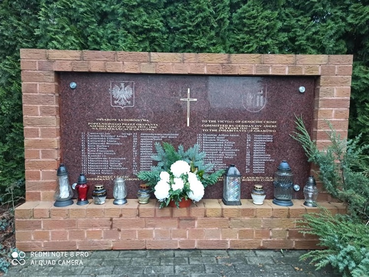Grabowo Bobowskie Pomnik Ludobójstwa mieszkańców Grabowa. Atrakcje